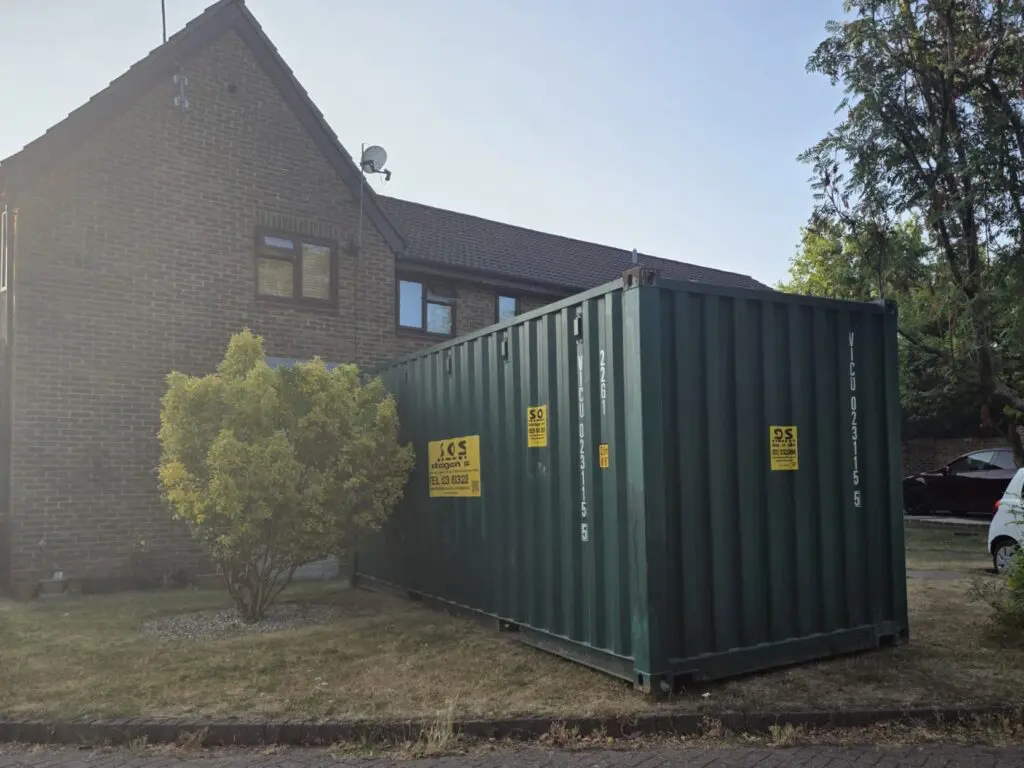 Storage Container Hire vs Self Storage - How SOS Helped Will Save £700 During His House Renovation